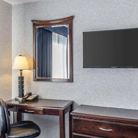 פלורל פארק Paramount Inn מראה חיצוני תמונה