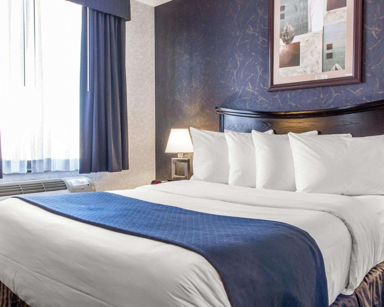 פלורל פארק Paramount Inn מראה חיצוני תמונה