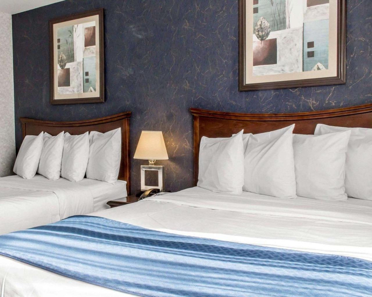 פלורל פארק Paramount Inn מראה חיצוני תמונה