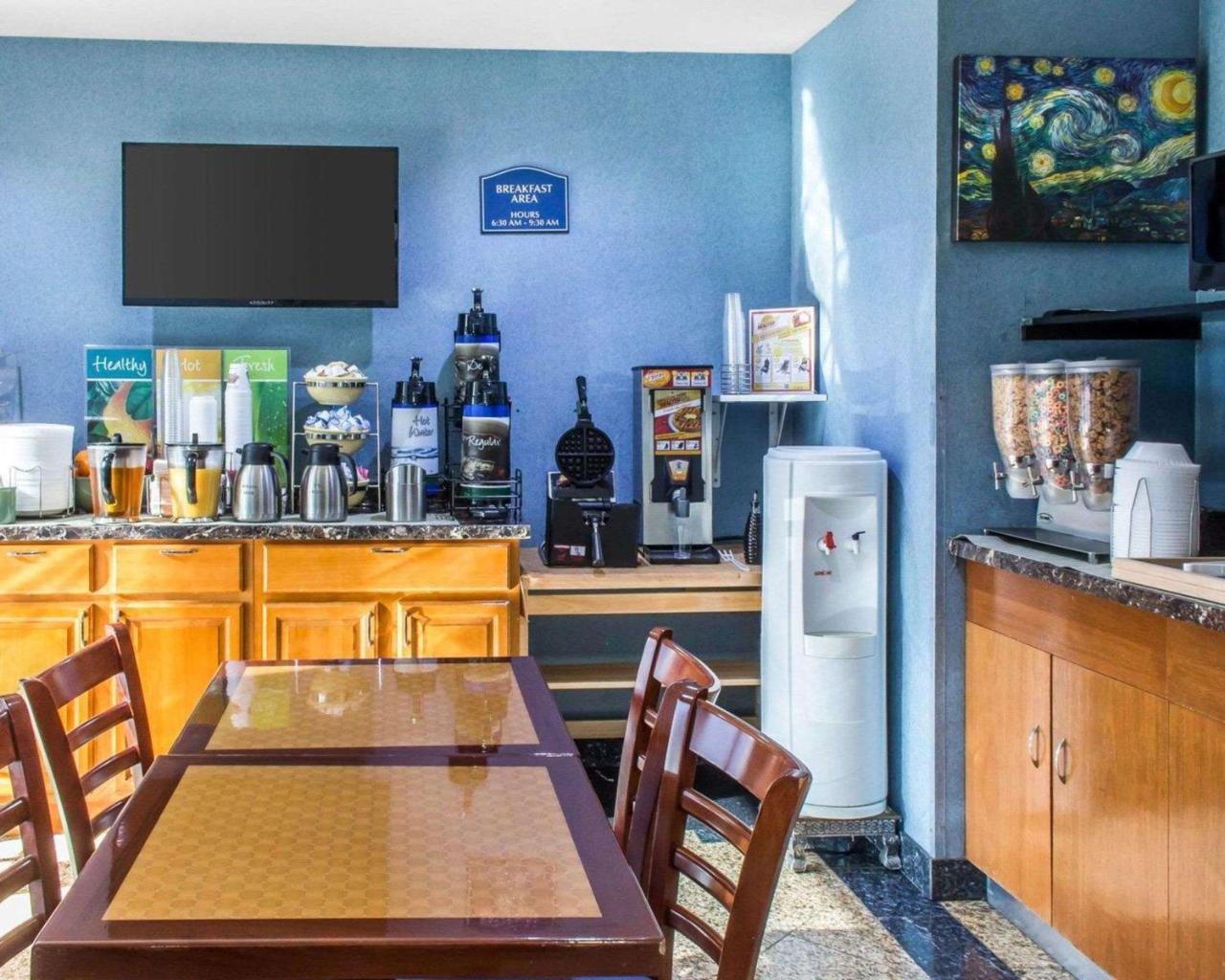 פלורל פארק Paramount Inn מראה חיצוני תמונה
