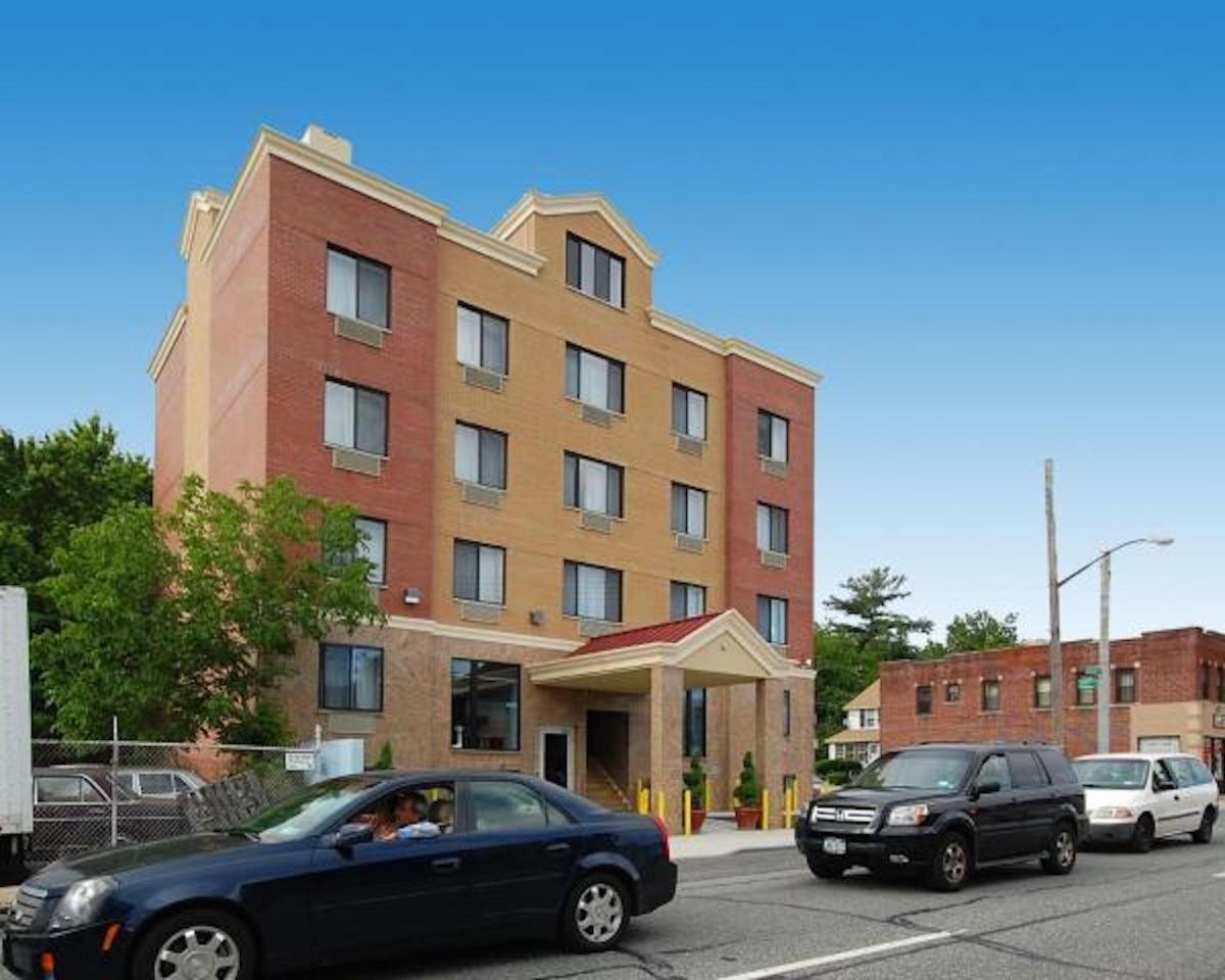 פלורל פארק Paramount Inn מראה חיצוני תמונה